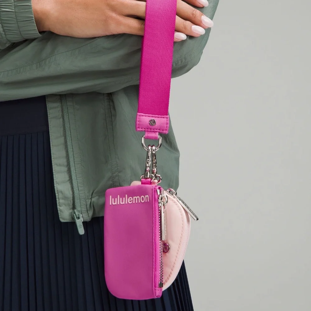 NWT 🍋 Lululemon POW Pink & Flush Pink Dual Pouch Wristlet